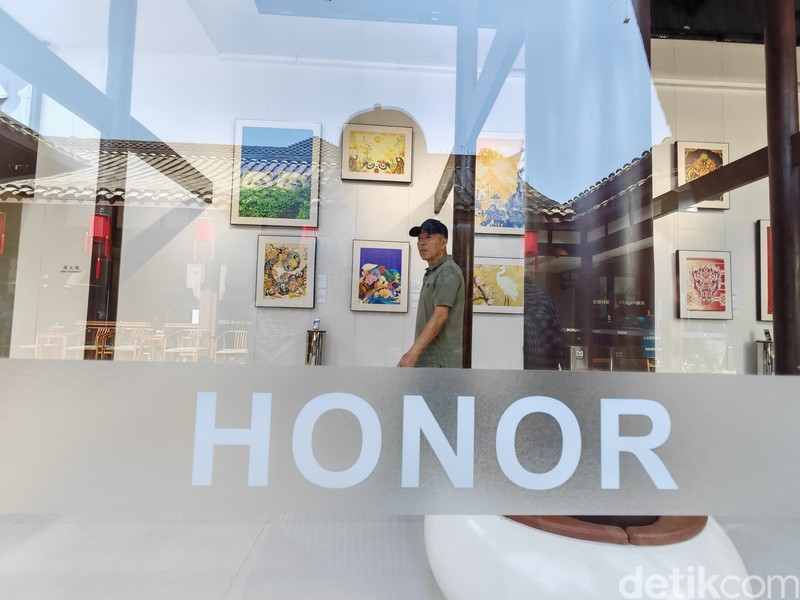 Flagship Store Honor di Chengdu, China.