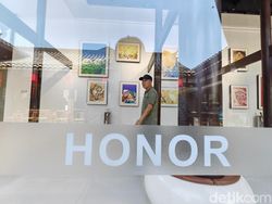 Mengunjungi Flagship Store Honor Klasik nan Modern di Kota Panda