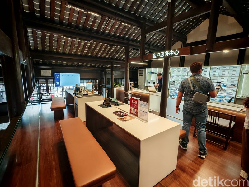 Flagship Store Honor di Chengdu, China.