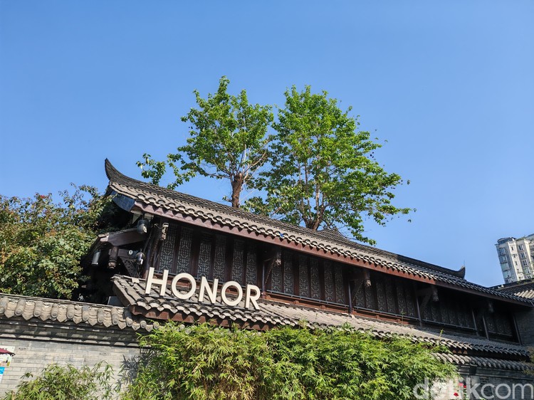 Flagship Store Honor di Chengdu, China.