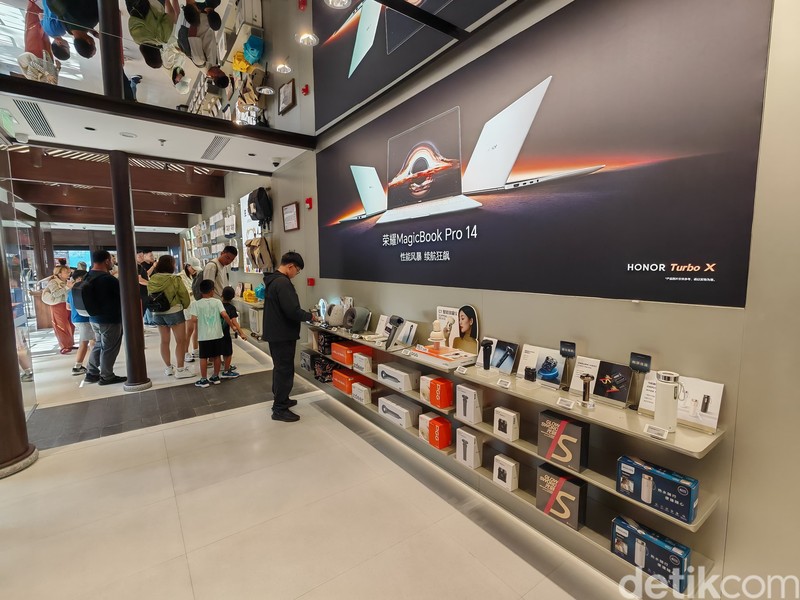 Flagship Store Honor di Chengdu, China.