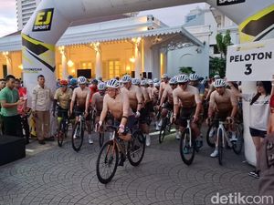 Pramono Buka Acara Gowes Silaturahride 2025, Diikuti Ratusan Pesepeda
