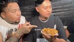 Aksi King Abdi Makan Ekstrem hingga Masak Banyak di Gresik