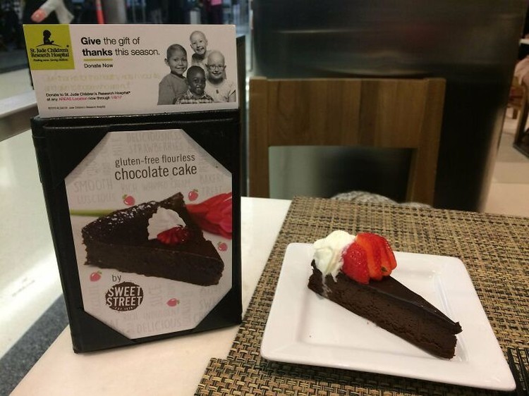 Kocak! Tertipu Foto Iklan Makanan, Aslinya Beda Banget