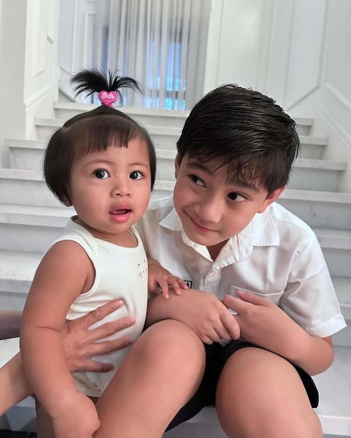 Lily dan Rafathar
