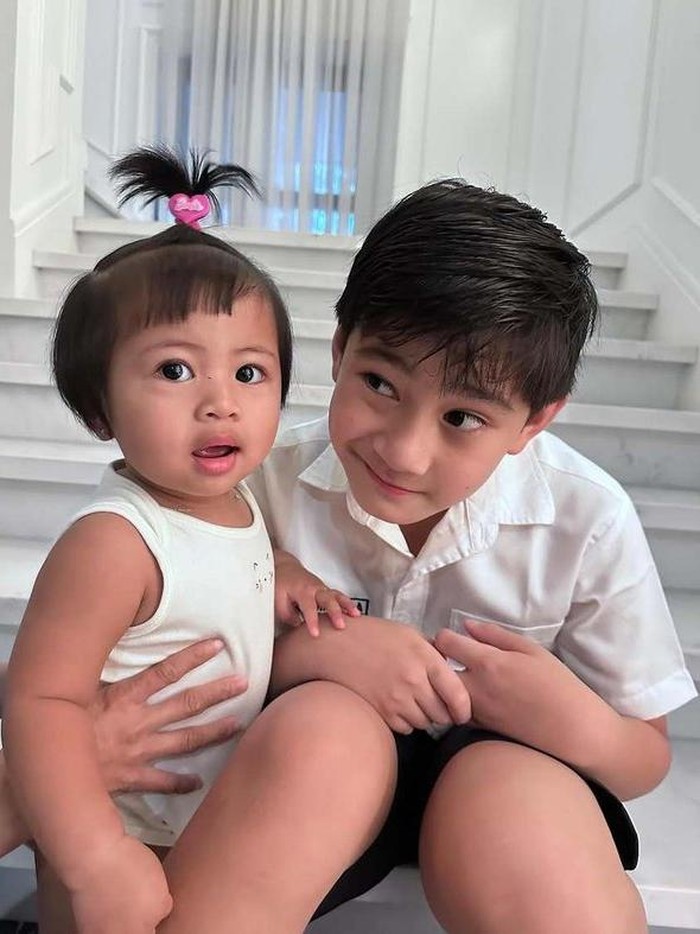 Lily dan Rafathar