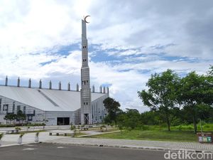 Megahnya Masjid Kampus UIII di Depok, Desain Modern dan Ramah Lingkungan