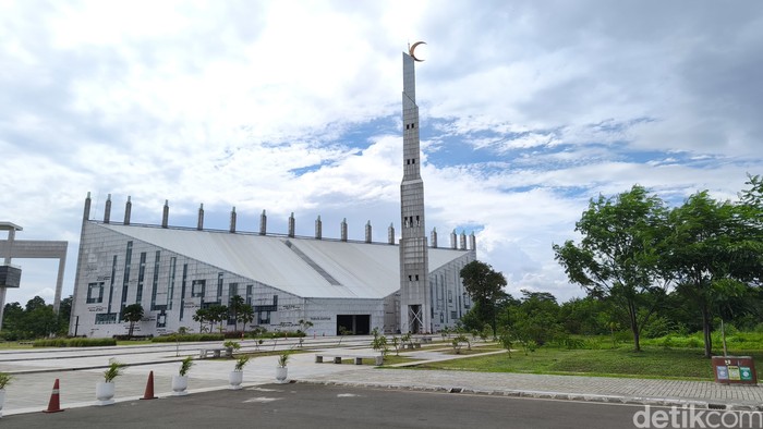 Masjid Kampus UIII Depok