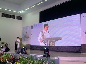 Menag Minta Pembimbing Haji Tak Bedakan Pelayanan Jemaah: Semua Tamu Allah