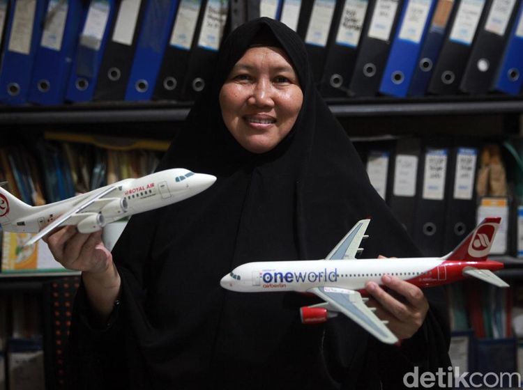 Miniatur Pesawat Buatan Marison Terbang Mendunia