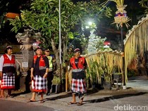 Pecalang Turut Jaga Malam Paskah di Sejumlah Gereja di Bali