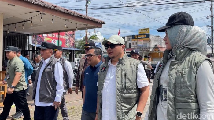 Pemungutan Suara Ulang (PSU) di Banjarbaru telah selesai dilaksanakan. Saat ini, masing-masing TPS tengah melakukan penghitungan jumlah suara.