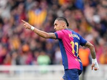 Raphinha Tak Dipercaya Xavi, Kini Menggila Bersama Flick