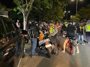 Polisi Amankan 30 Motor-10 Botol Miras saat Razia Balap Liar di Banda Aceh