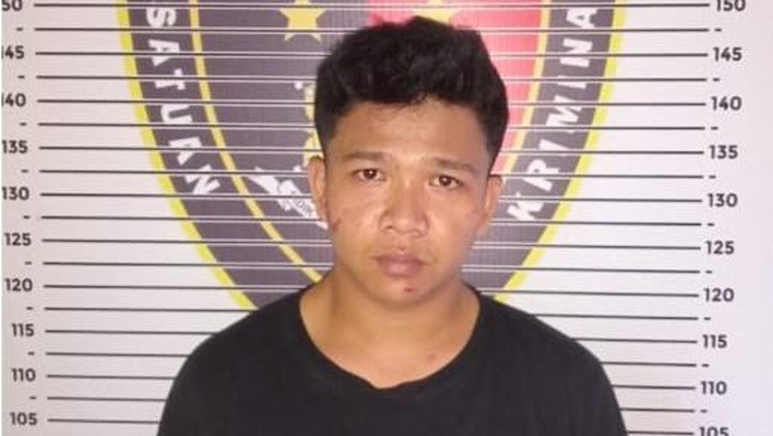 Tampang pelaku pemilik senpira ilegal yang ditangkap polisi di Lubuklinggau