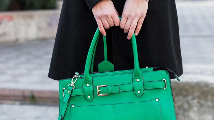 Tas branded