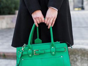 10 Tas Branded Paling Populer di 2025, Chanel Hingga Gucci