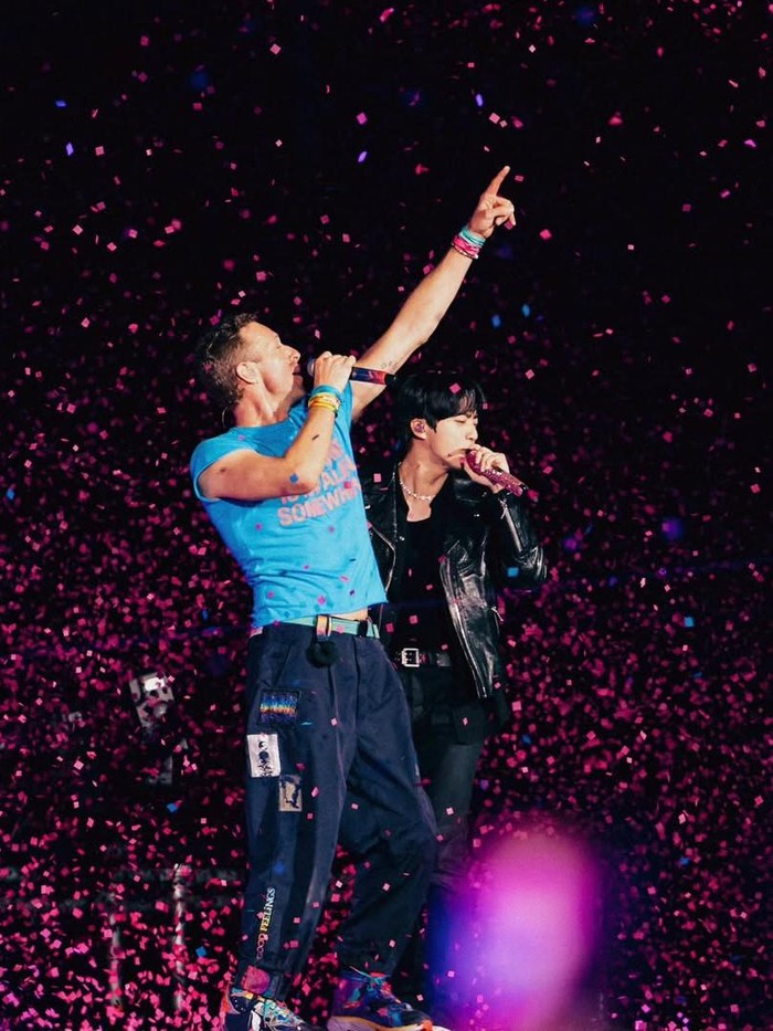 Chris Martin Coldplay dan Jin BTS Chris Martin Coldplay dan Jin BTS