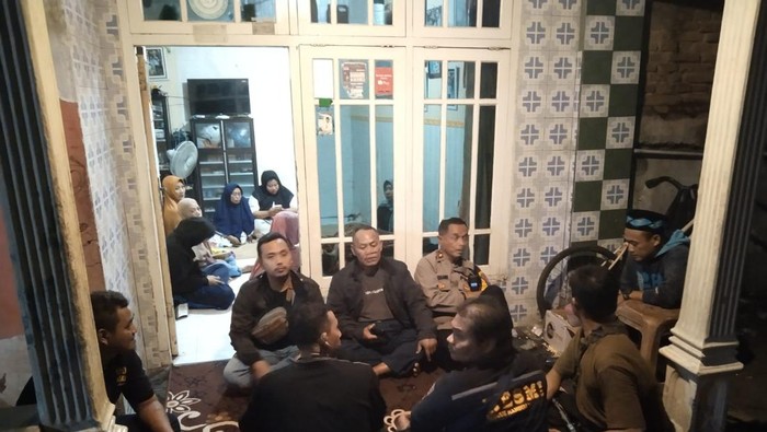 Kapolsek Krian Apresiasi Warga Temukan Jenazah Balita yang Hanyut di Sungai