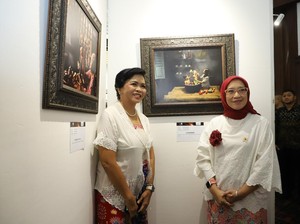 MenPAN-RB Rini Buka & Berpartisipasi di Pameran Foto Kartini Masa Kini