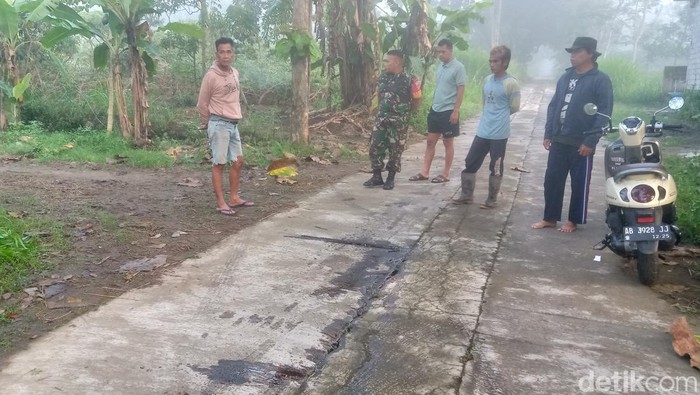 Lokasi kejadian perampokan taksi online di Desa Blimbing, Kecamatan Karangnongko, Klaten, Minggu (20/4/2025).