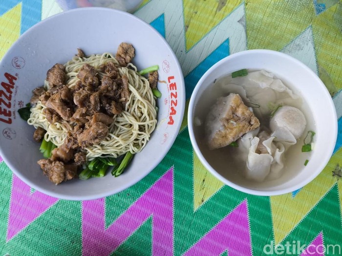 Mi Yamin Ayun Khas Cirebon