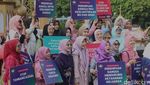 Sambut Hari Kartini dengan Berkebaya