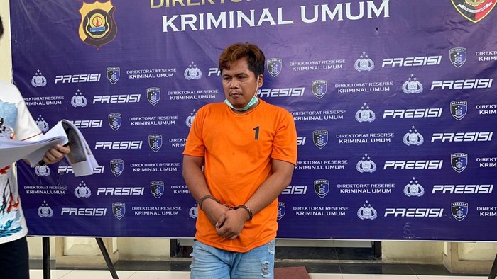 Ahmad Sujainudin alias Udin (35), pelaku yang bobol kos mahasiswi dan lecehkan korban ditangkap polisi