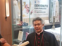 Video: Kamis Sore, Gereja Katedral Gelar Misa Requiem Paus Fransiskus