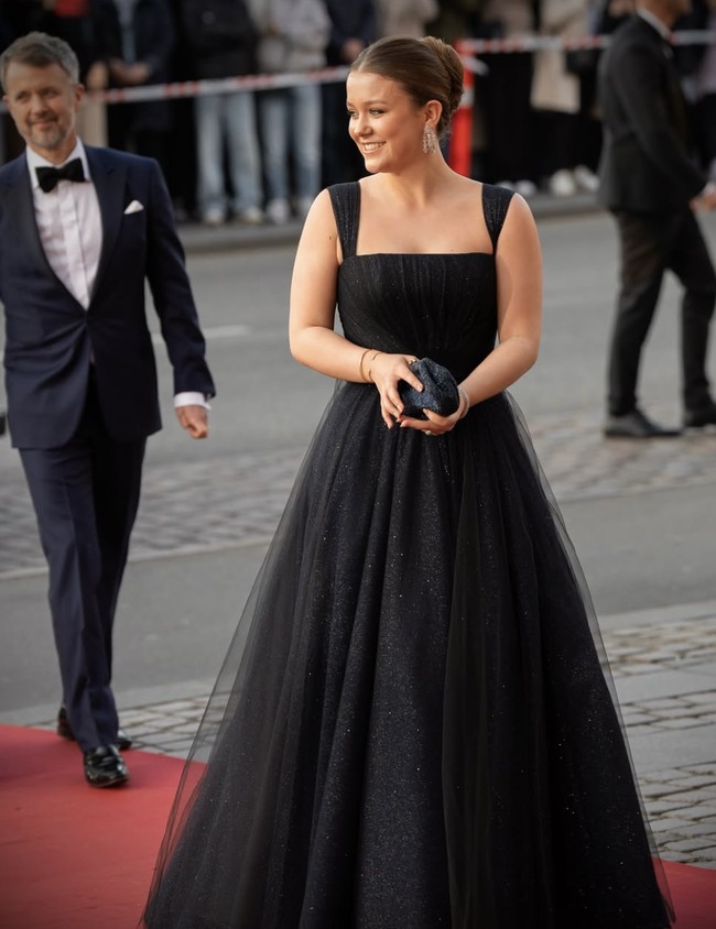 Pesta ulang tahun mewah tersebut disebut menelan biaya fantastis. Kabarnya mencapai Rp 650 juta. Foto: dok. Instagram @detdanskekongehus