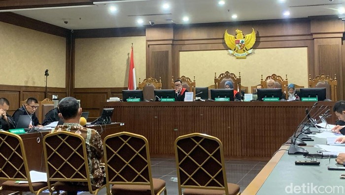 Hakim Agung Soesilo jadi saksi sidang Ronald Tannur (Mulia/detikcom)