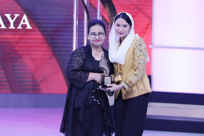 Hari Kartini, Walkot Semarang Raih Penghargaan Anugerah Puspa Bangsa