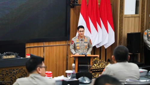 Kapolda Bali Irjen Daniel Adityajaya saat memberikan sambutan dalam PKDN Sespimti Dikreg ke-34 TA 2025, Senin (21/4).