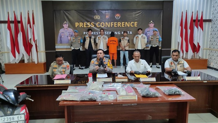Konferensi pers Polresta Serang terkait kasus mutilasi (Bahtiar/detikcom)