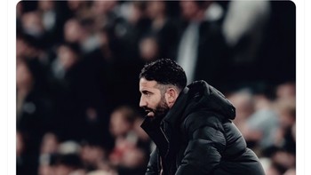 Ya, MU di musim ini memang sangat buruk sehingga terancam degradasi, untung selamat. Foto: X.com