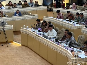Nusron Lapor Kementerian ATR Setor PNBP Rp 880 M ke Negara