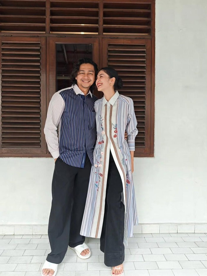 Mikha Tambayong dan Deva Mahenra Mikha Tambayong dan Deva Mahenra