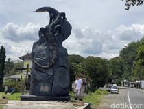 Video: Melihat Patung Biawak di Wonosobo yang Viral gegara Mirip Asli