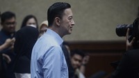 Seperti diketahui, Menteri Perdagangan periode 2015-2016 Thomas Lembong didakwa merugikan keuangan negara sebesar Rp 578,1 miliar terkait kasus dugaan korupsi tata niaga impor gula di Kementerian Perdagangan (Kemendag) pada tahun 2015-2016.