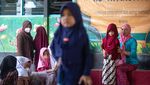 Peragaan Pakaian Tradisional Ramaikan Hari Kartini di Yogyakarta