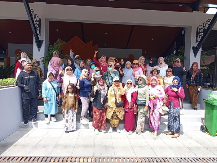Perwakilan pedagang SKMB mendatangi Kampung Seni Borobudur (KSB) di Kujon, Kecamatan Borobudur, Senin (21/4/2024)