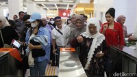 Dalam rangka memperingati Hari Kartini yang jatuh pada 21 April 2024, PT Kereta Cepat Indonesia China (KCIC) mengadakan perayaan khusus di Stasiun Halim, Jakarta. Perayaan ini bertujuan untuk mengenang perjuangan RA Kartini dalam memperjuangkan hak perempuan di Indonesia.  