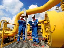 Menilik Prospek Kinerja Saham PGAS Setelah Tersangkut Kasus Korupsi