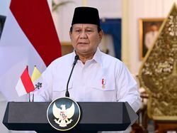 Prabowo Titip Surat Pribadi ke Jokowi soal Wafatnya Paus Fransiskus