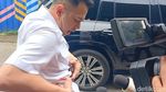 Detik-detik Raffi Ahmad Jatuh dari Sapi 1 Ton