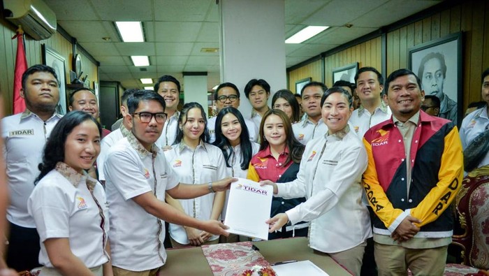 Ketua Umum Pengurus Pusat Tunas Indonesia Raya (TIDAR) Rahayu Saraswati Djojohadikusumo kembali mencalonkan diri sebagai ketua umum periode 2025–2030.