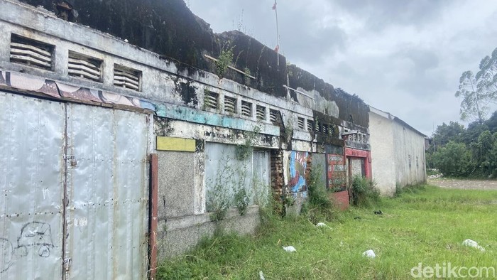 Stasiun Cikajang, Garut.