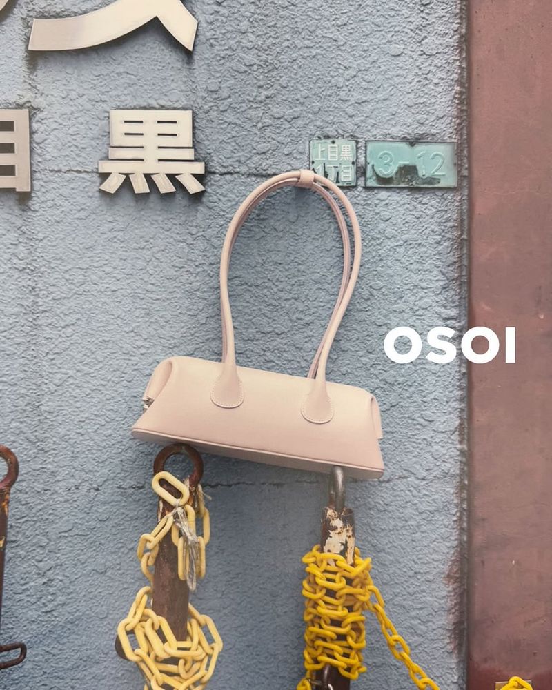 Tas East-West dari OSOI.