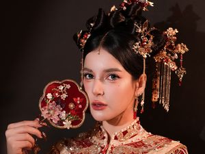 7 Foto Tasya Farasya Tampil Manglingi Jadi Pengantin Tiongkok, Pakai Qun Kua