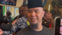 Pokoknya 14 Juni siraman, 16 akad, 19 unduh mantu, kata Ahmad Dhani ditemui di kawasan Menteng, Jakarta Pusat, kemarin. Foto: Pingkan Anggraini/detikcom